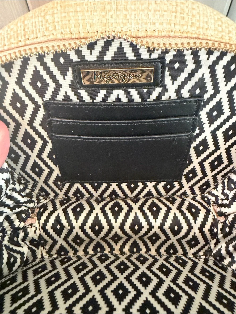 Mystique Woven Straw Raffia Round Crossbody Bag Black Strap Boho Summer